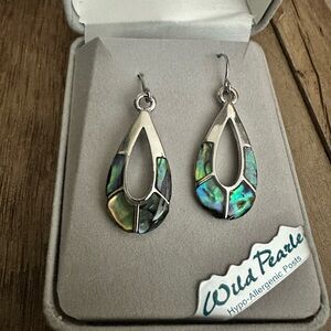 Wild Pearle dangle earrings